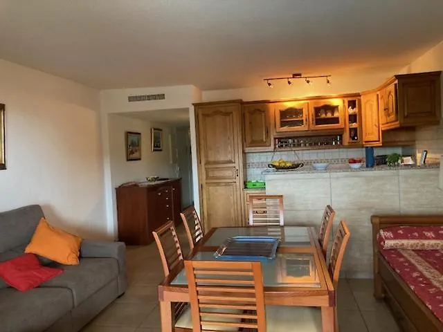 Palmeraie 317-climatisation-plage Et Commerces A Pieds Apartmán *