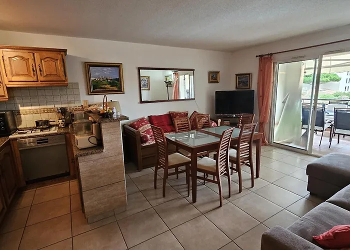 Palmeraie 317-climatisation-plage Et Commerces A Pieds Apartmán *